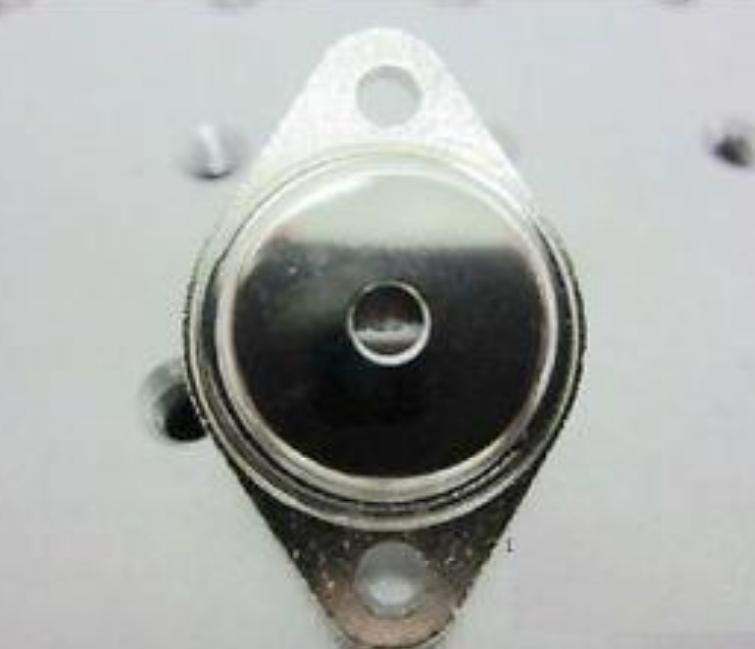 1120nm / 3W　Multimode Fabry-Perot Laser Diode (TO-3)