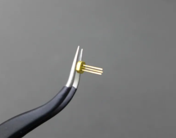 520nm / 80mW　Green Laser Diode (Osram)