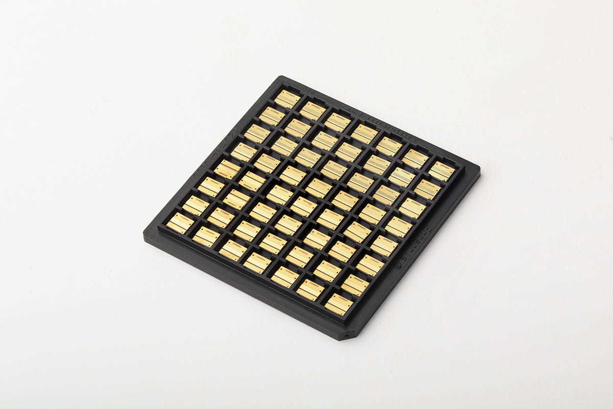 Advanced Materials：AMC 